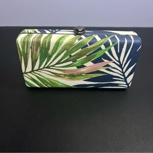 NWT Deux Lux Palm Leaves Print Antiqua Box Clutch